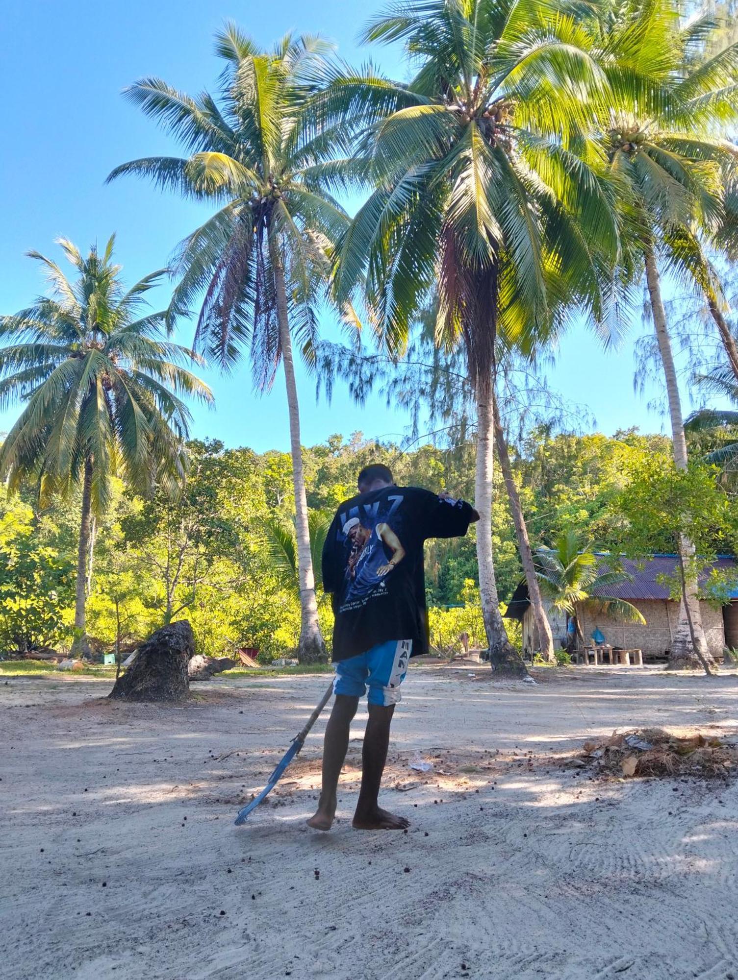 Meos Ambower Homestay Raja Ampat Fam Buitenkant foto